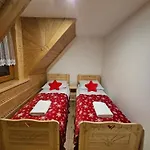 Wierchowy Zakatek -jacuzzi Villa