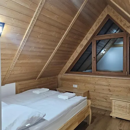 Wierchowy Zakatek -jacuzzi * Maruszyna