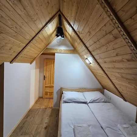 Wierchowy Zakatek -jacuzzi * Maruszyna